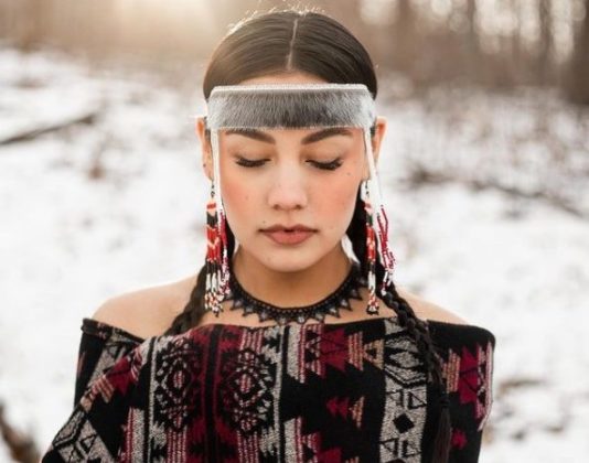 TikTok Star Educates People On Being Indigenous - https ...