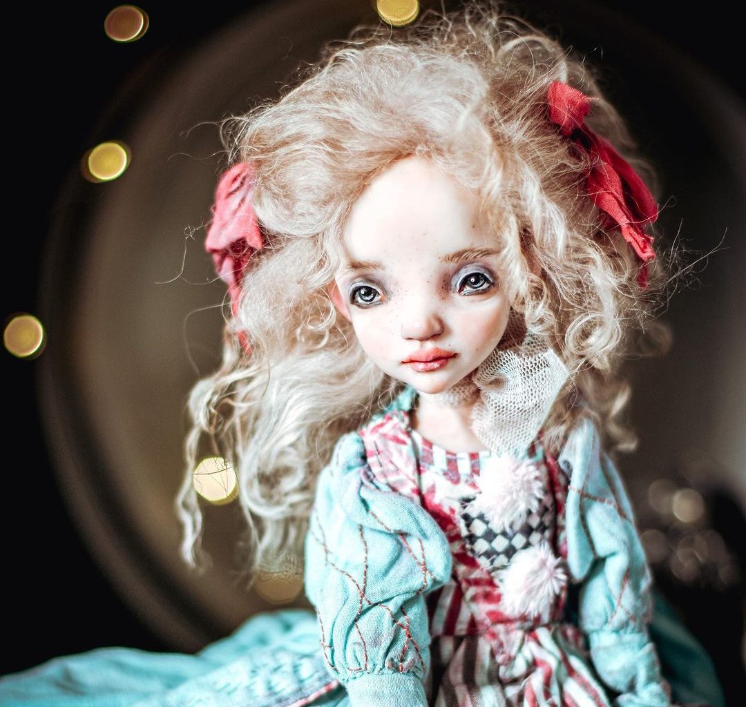 Russian Artist Makes Handmade Dolls and They Are Beautiful - https