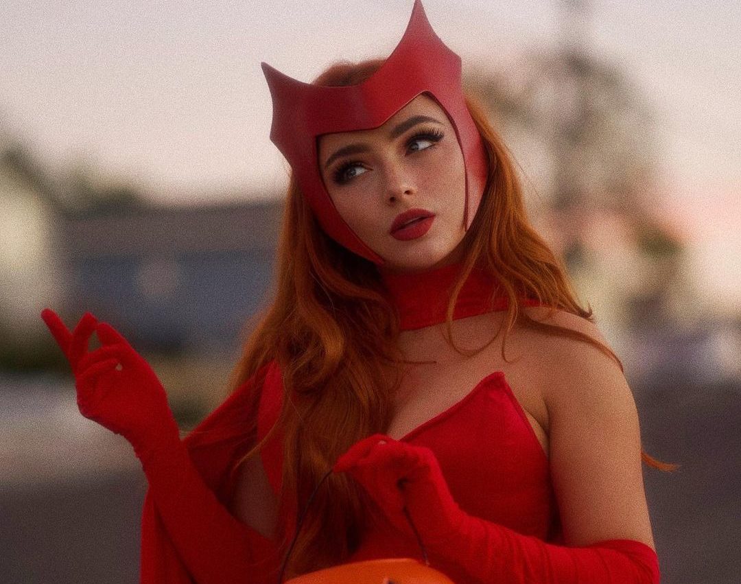 Caitlin Christine is Using Cosplay to Pay Homage to Our Favorite Movie